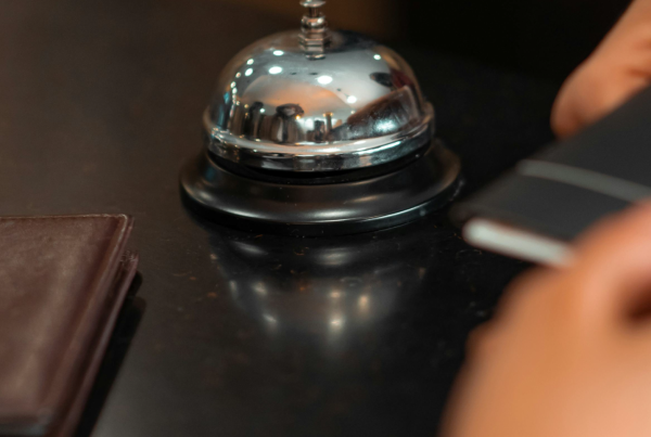 Blog - 18 melhores ferramentas de gestão hoteleira