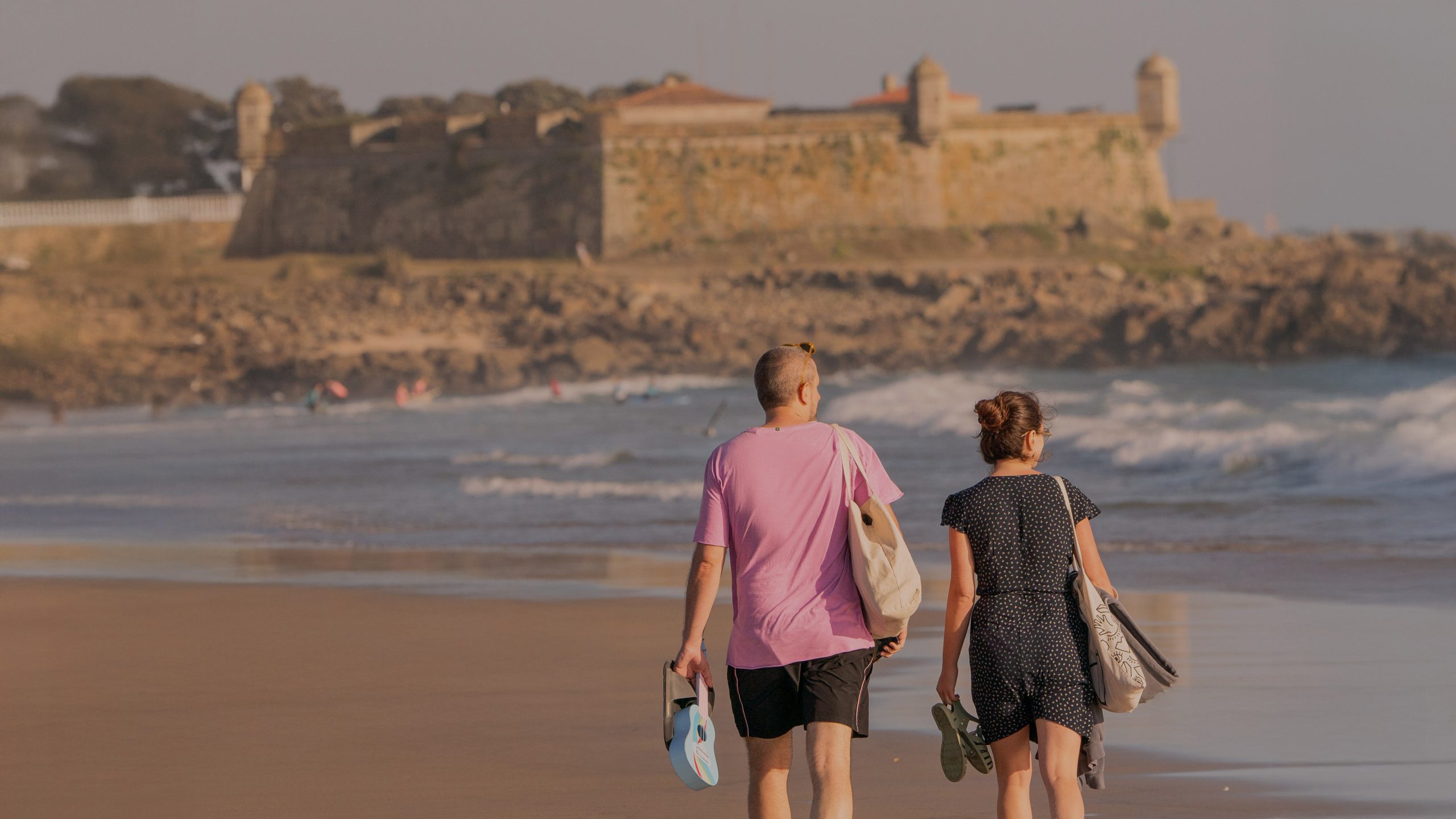 Verão impulsiona confiança no turismo português