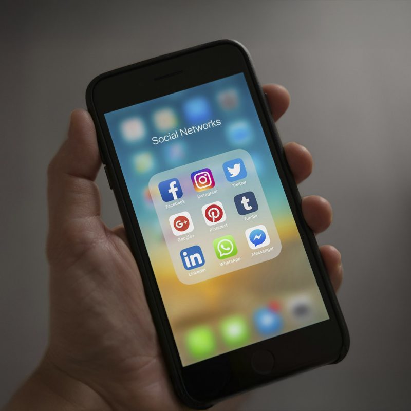 internet baits, comunicação digital